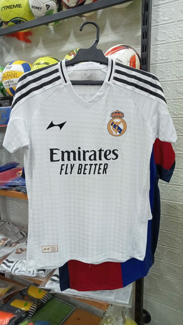 Tenue de Football pour Adulte Real Madrid – Image 2