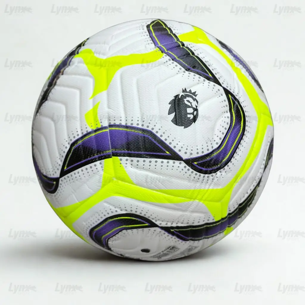Ballon de Foot Hybride